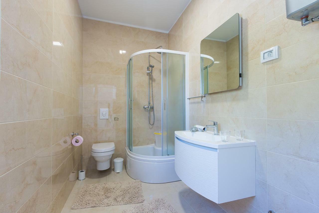 Guesthouse Bencun Medolino Esterno foto