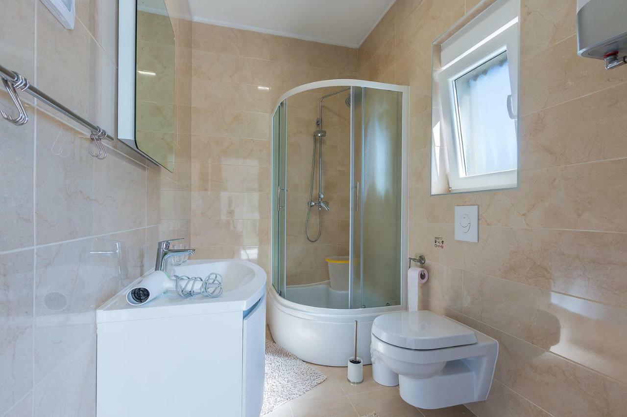 Guesthouse Bencun Medolino Esterno foto